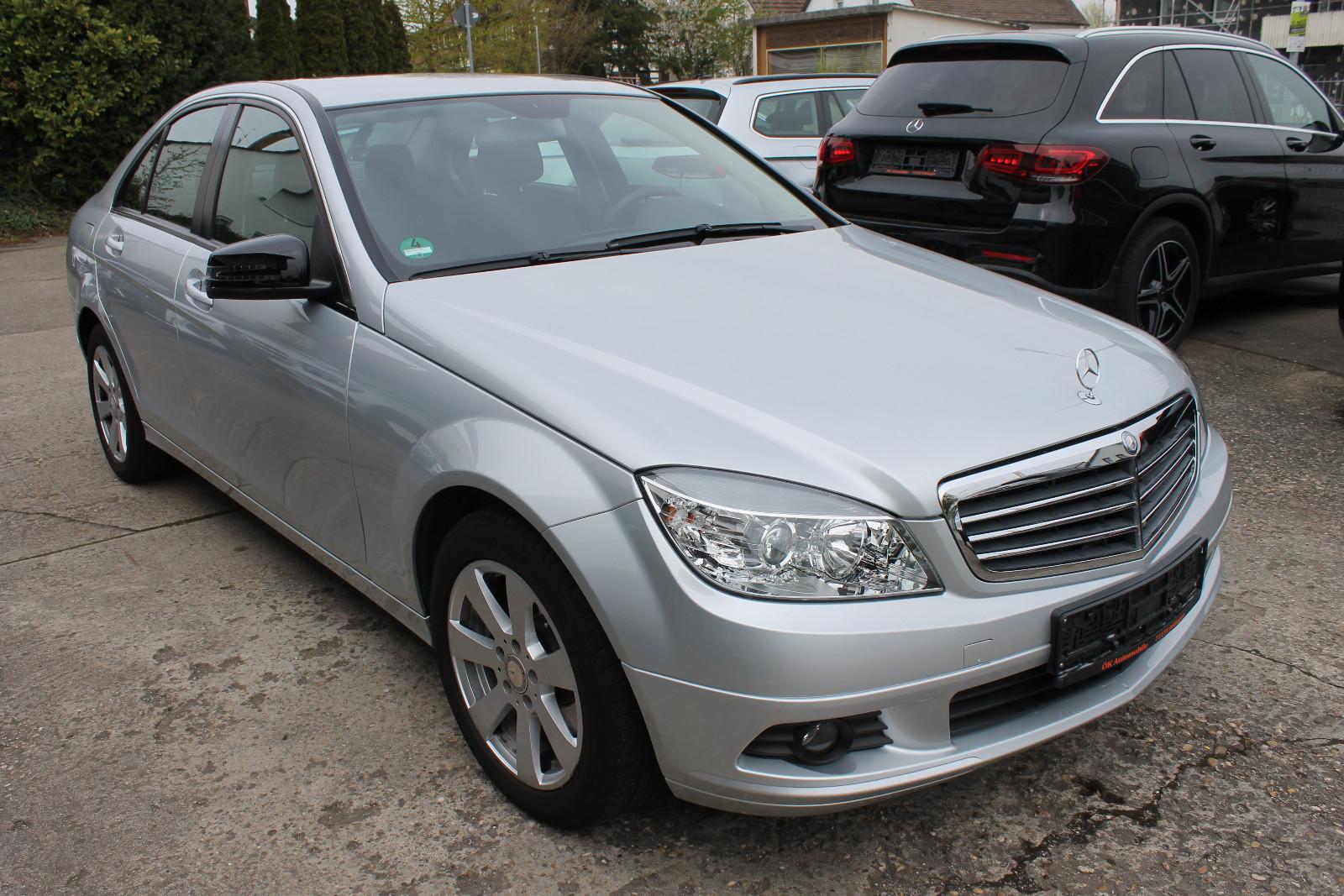 Mercedes-Benz C 200 Kompressor*Klimaautomati*ZV*SHZ*AHK*8-fach