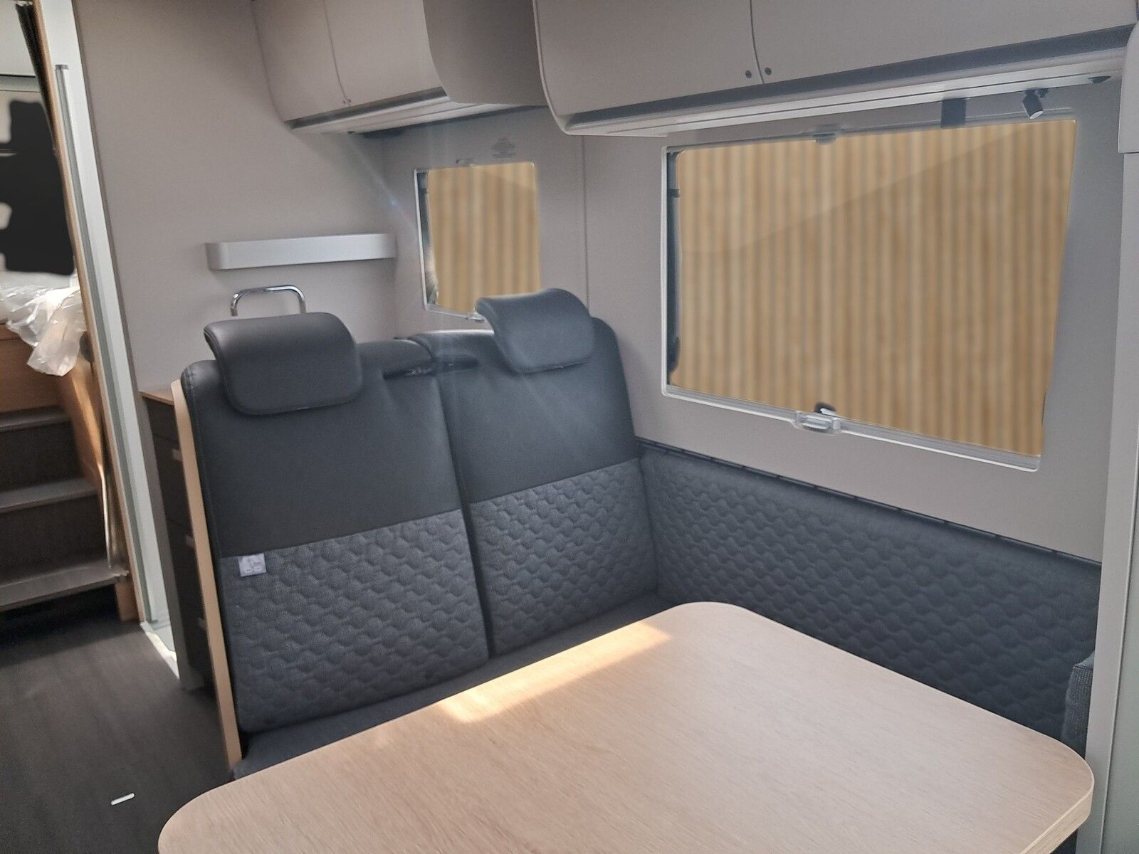 Fahrzeugabbildung Adria Matrix 670 SL 60Y Markise,Combi6E,MACHplus