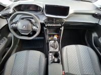 Peugeot 208 - Vorschau Bild 9