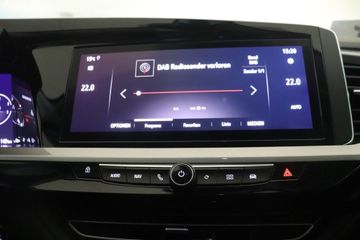 Fotografie des Opel Grandland (X) Grandland Plug-in-Hybrid 1.6 DI AT Elegance