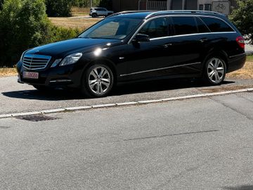 Mercedes E 250 - 3