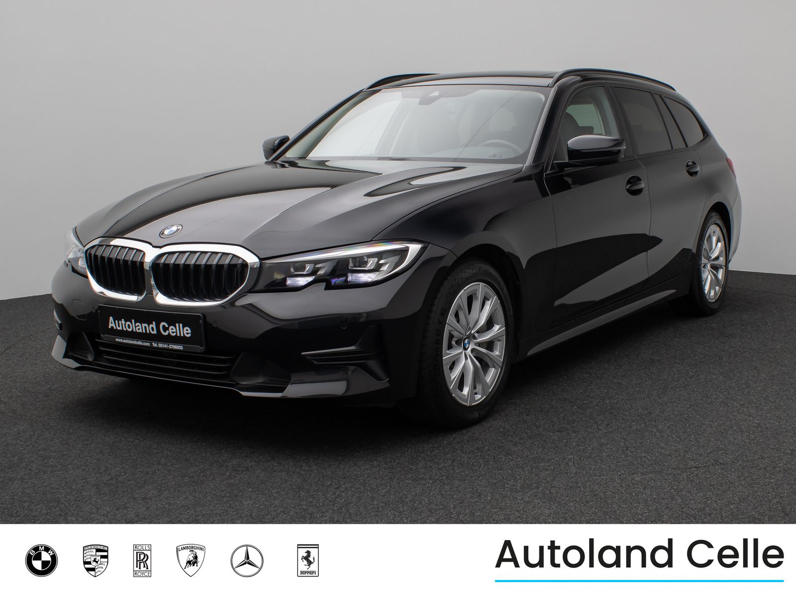 Fahrzeugabbildung BMW 330i Panorama Komfort Leder Sportsitz Stop&Go
