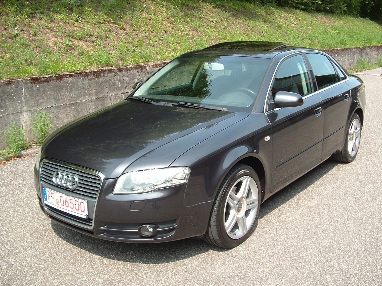 Audi A4 2.0 multitronic*BI-XENON*NAVI*PDC*EGSHD*KLIMA