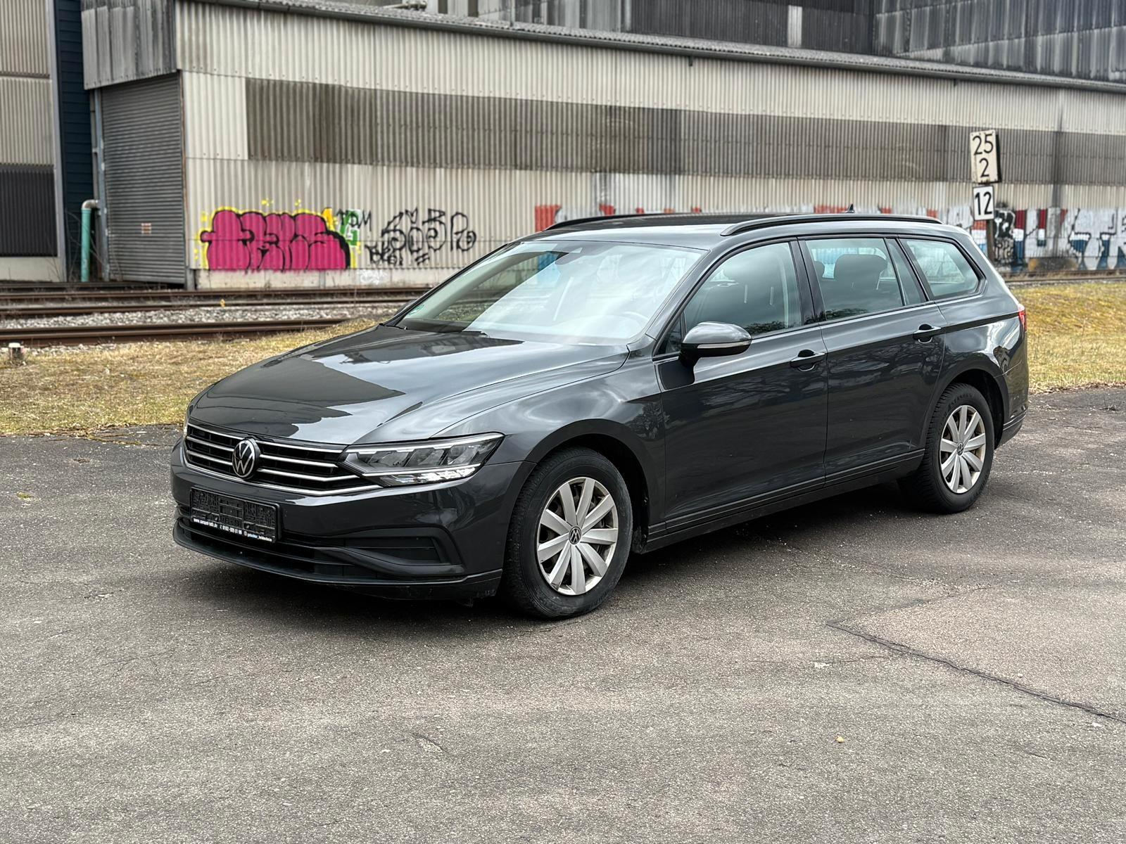 Volkswagen NAVI/RÜCKFAHKAMERA/ACC/SITZHEIZUNG/2KLIMATRONIC