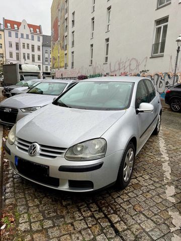 Volkswagen VW Golf 5 1.6 Automatik