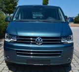 Volkswagen T5 CUP,  Motor "revidiert" - Volkswagen T5 Multivan mit Diesel-Antrieb: Grün