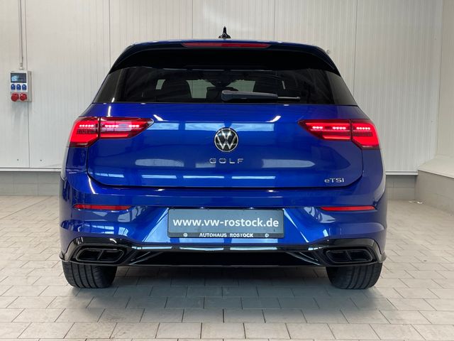 Golf VIII R-Line 1.5 eTSI DSG PANO NAVI