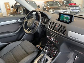 Audi Q3 sport quattro *2. Hand*Klima*Navi*LED*AHK*SHZ