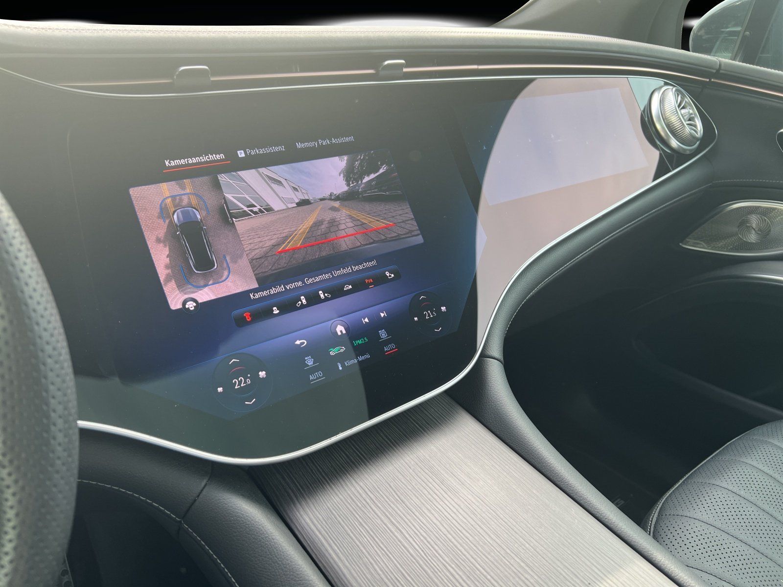 Fahrzeugabbildung Mercedes-Benz EQS 450 4M SUV AMG DISTRO Sitzkl HYPER HAL 360°