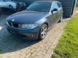 BMW 118d Schalter, 5türer - BMW 118 aus 2004: 118d