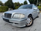 Mercedes-Benz C180 C-Klasse Automatik TÜV ... - gebrauchte Mercedes-Benz C 180 aus dem Jahr 2000