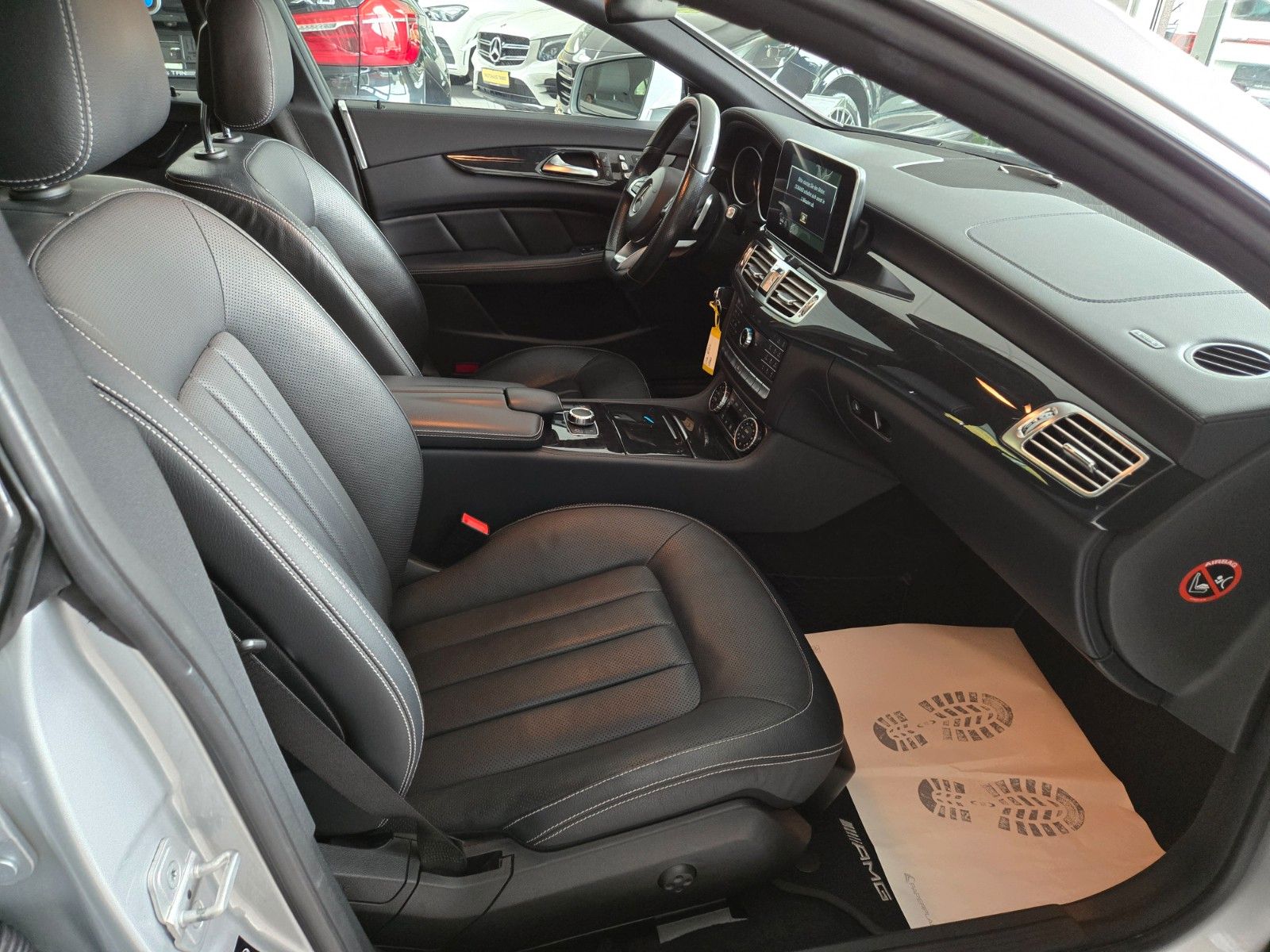 Fahrzeugabbildung Mercedes-Benz CLS 350 d AMG LINE *SITZBELÜFTUNG*360*SCHIEBED*