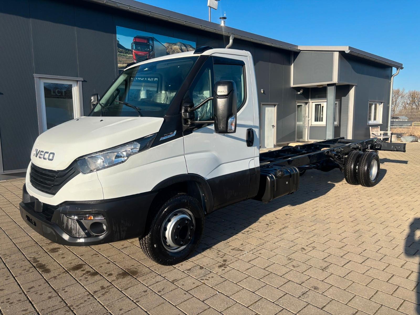 Iveco 72C18