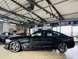 BMW M550 i xDrive*G.SHD*ACC*KAMERA*HUD*HARMAN/KARDON - BMW M550 Gebrauchtwagen