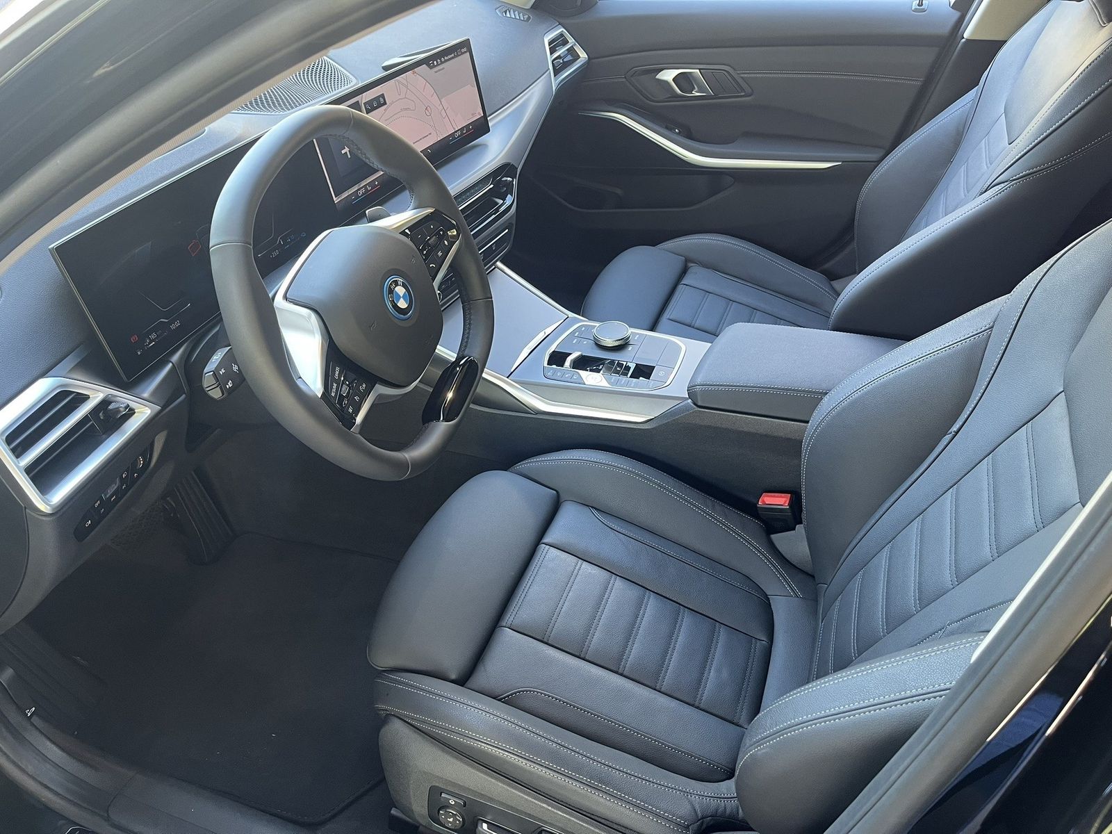BMW 330 - Bild 15