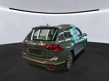 Volkswagen Tiguan - 4