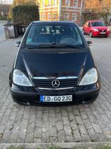 Mercedes-Benz A 140 - schwarze Mercedes-Benz A 140