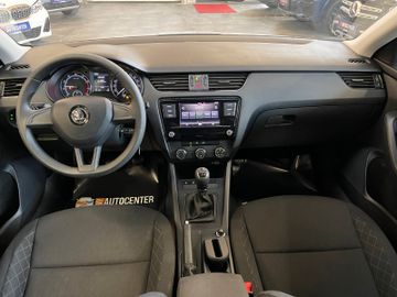 MYAUTOCENTER – Gebraucht- und Jahreswagen mit Werkstattservice in Pfaffenhofen Skoda Octavia Lim. Active *1. Hand*LED*Klima*PDC*TÜV*