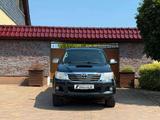 Toyota Hilux Double Cab Life 4x4 *1.Hand,Garantie* - gebrauchte Toyota Hilux aus dem Jahr 2014