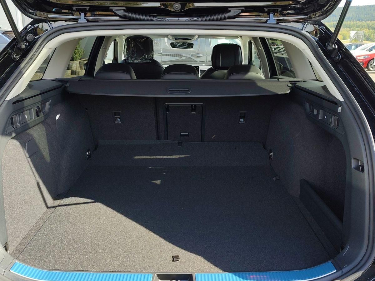 Volkswagen Passat - Bild 17