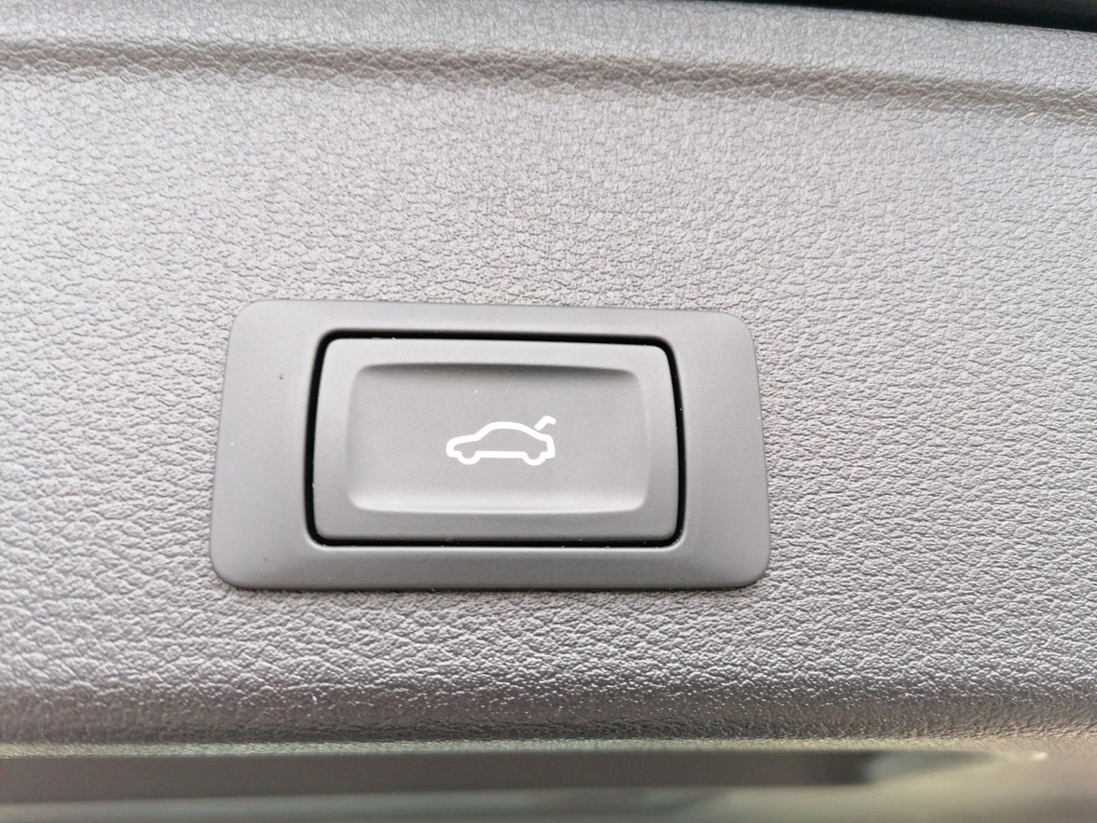 A4 allroad quattro 2. 0 TFSI S tronic NAVI+AHK