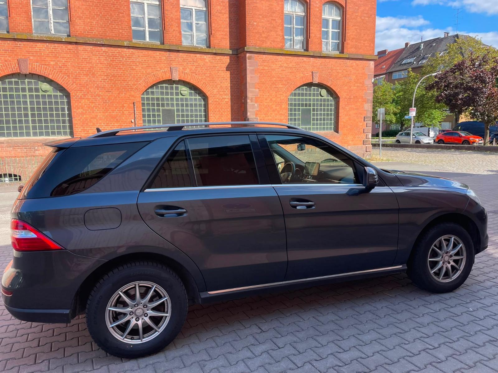 Mercedes-Benz ML 350 BlueTEC 4MATIC AMG Line