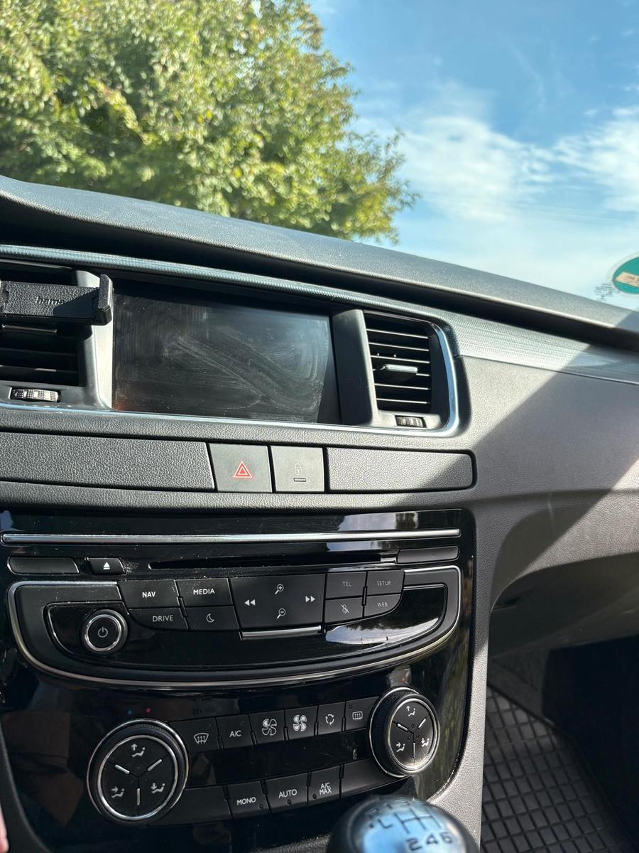 Peugeot 508 2015 — photo 6