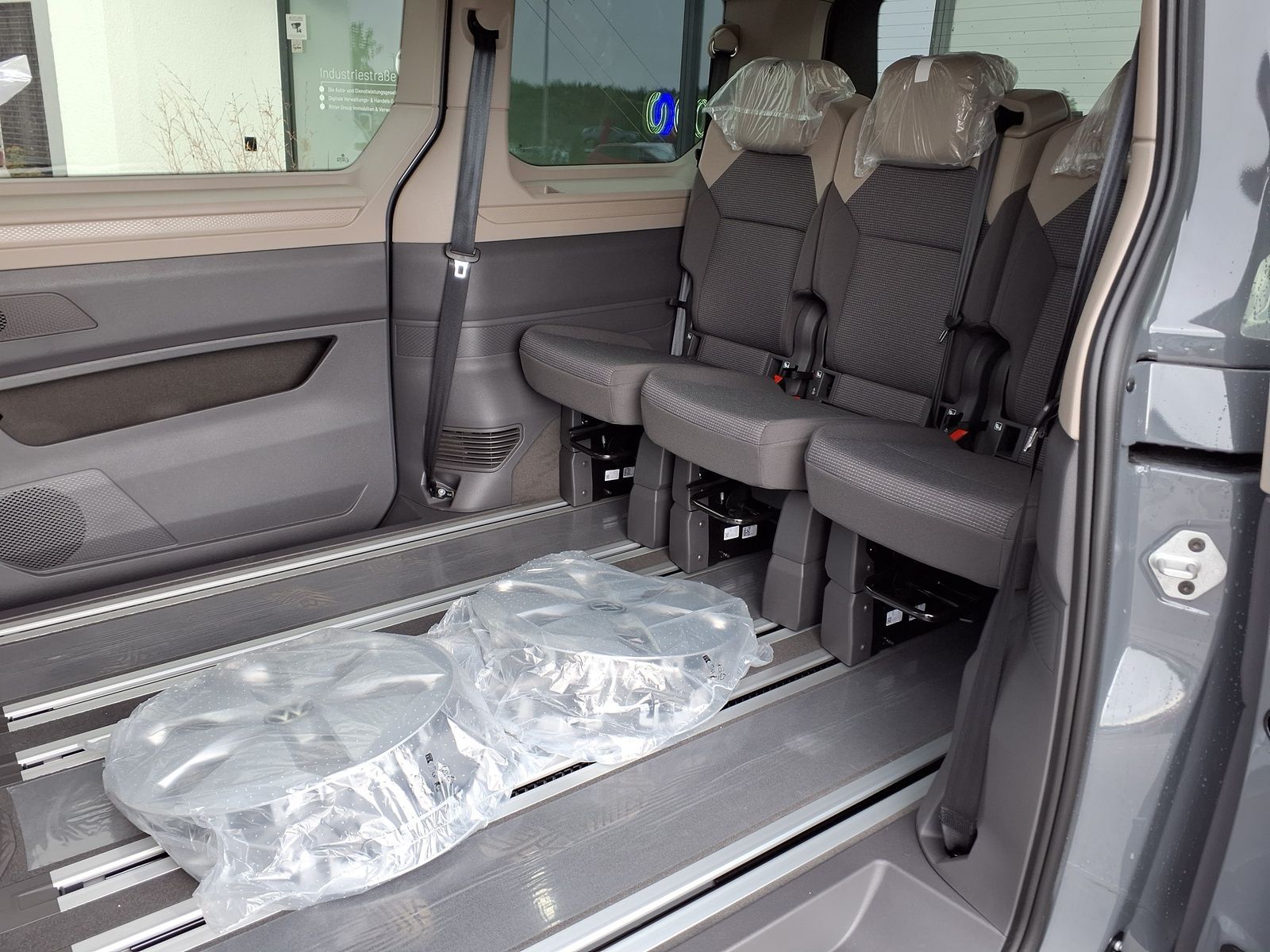 Volkswagen T7 Multivan - Bild 9