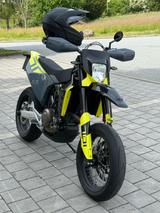 Husqvarna 701 Supermoto