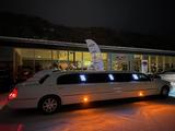 Lincoln Town Car Stretch Limousine 4,6 Liter V8 - Lincoln Town Car mit Benzin-Antrieb: Limousine