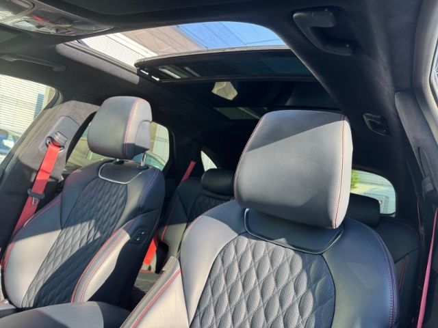 Fahrzeugabbildung Genesis GV70 Sport 4WD Memory Sitze LED ACC El. Heckklap