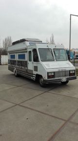 Andere GMC Foodtruck - Kommunalfahrzeug Benzin