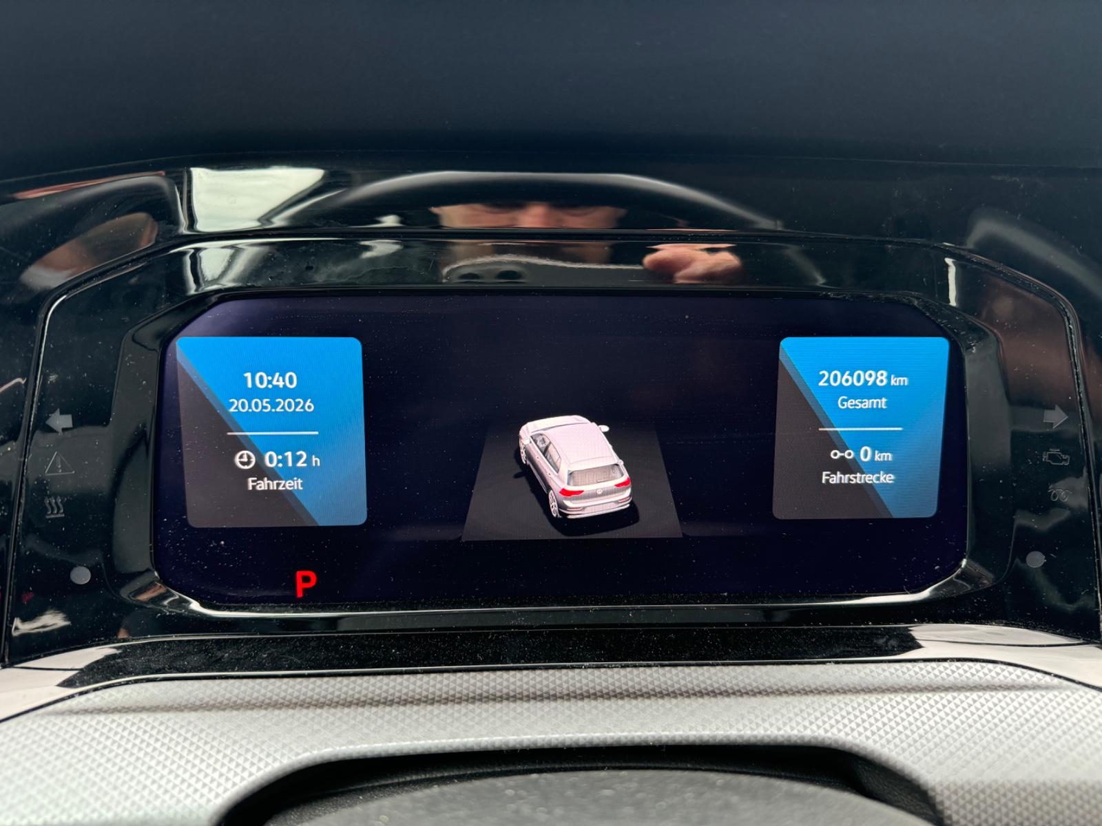 Volkswagen Golf VIII 1.0 eTSI Active NAVI*KLIMATRONIK*MTL* — 15