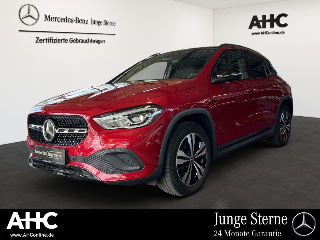 Fahrzeugabbildung Mercedes-Benz GLA 250 e Progressive Night Pano AHK Kamera LED