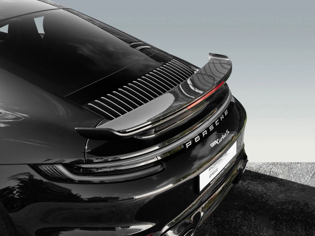 PORSCHE 911 2024