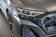AUDI Q8 50 TDI S line | S-Sportsitze | Pano | B&O AUDI Q8 50 TDI S line | S-Sportsitze | Pano | B&O