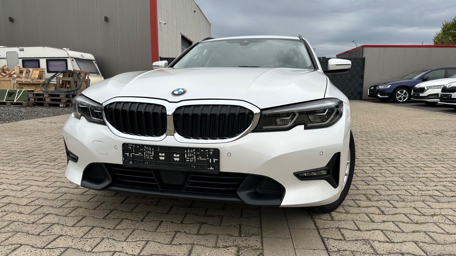 BMW 320d xDrive Advantage Automatik imagem 2