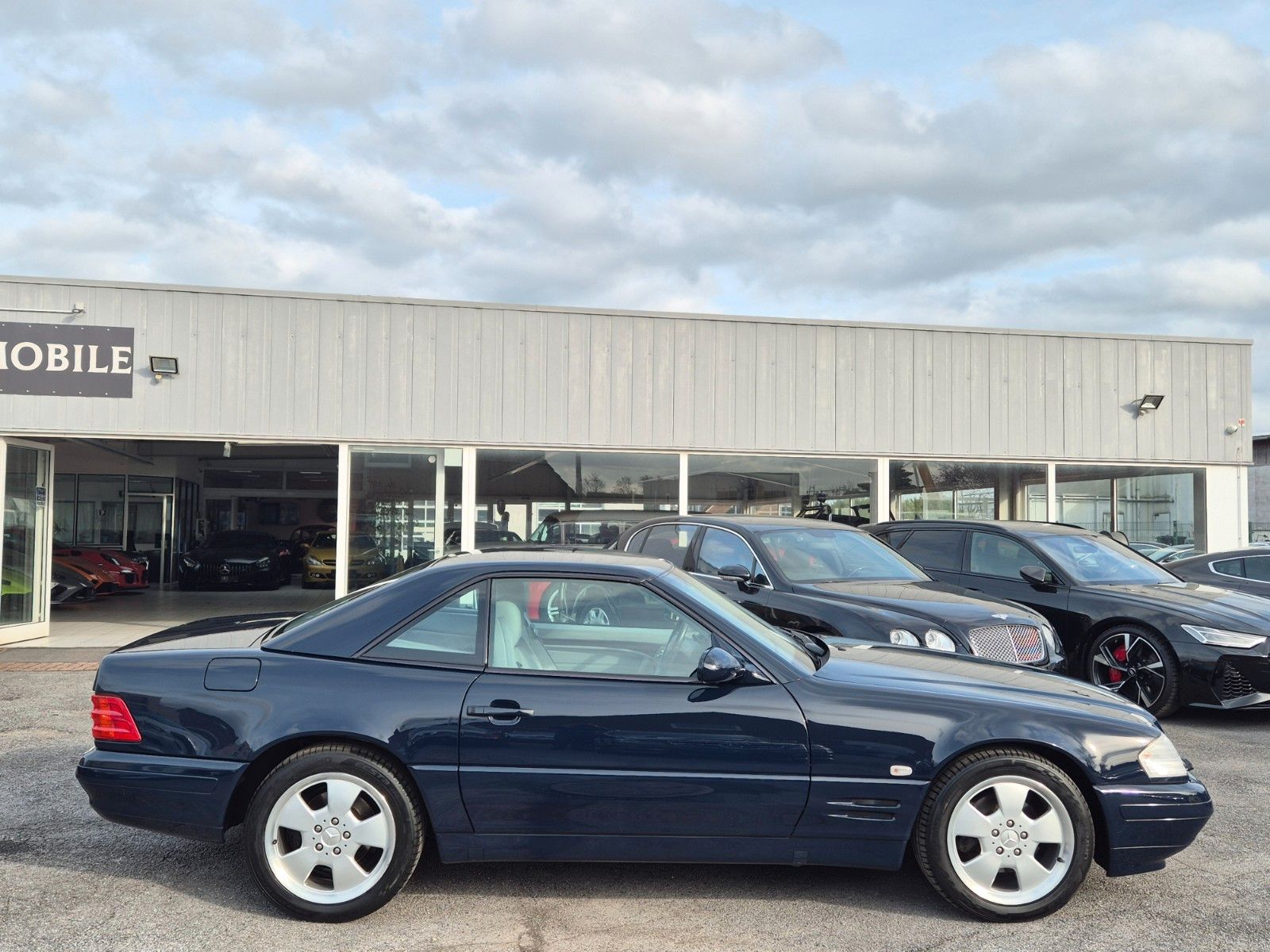 Fahrzeugabbildung Mercedes-Benz SL 320/Originale 4.480 km!/Ausnahmefahrzeug