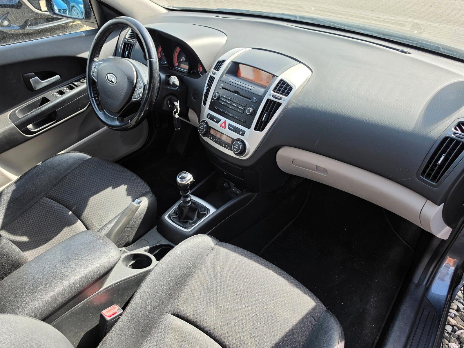 Kia cee'd Sportswagon Spirit 8fach bereift Klimatr.
