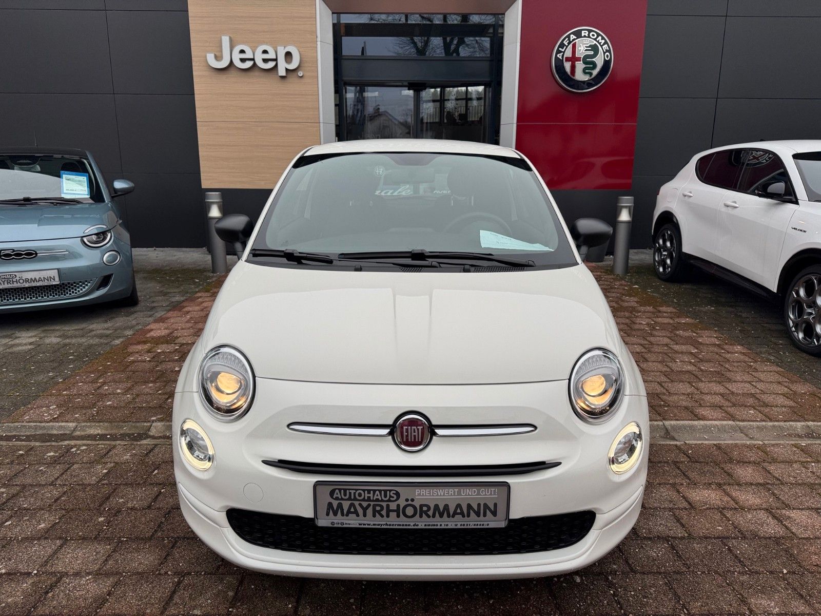 Fahrzeugabbildung Fiat FIAT 500 HATCHBACK NAVI KLIMAAUT.