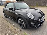 MINI Cooper S Cabrio Automatik mit  JCW Paket - MINI Cooper S Cabrio von privat