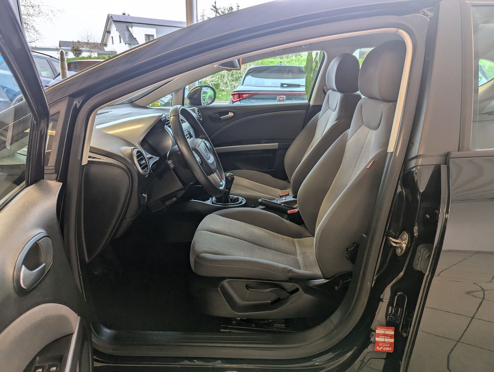 Fahrzeugabbildung SEAT Leon 1.4 TSI Style Klimaauto. Bluetooth SHZ Navi