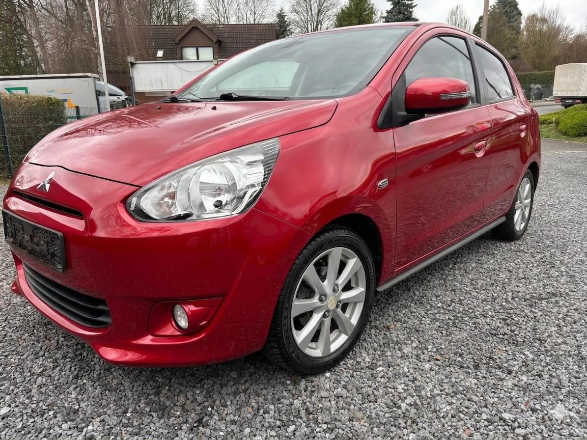 Mitsubishi Space Star Top