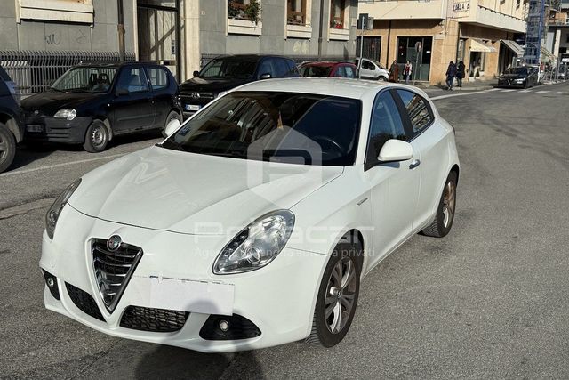 Alfa Romeo ALFA ROMEO Giulietta 1.6 JTDm-2 105 CV Distincti