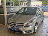 Mercedes-Benz B 200 CDI Sportpaket T-Leder Navi PDC Facelift - Mercedes-Benz B 200: Cdi Sport