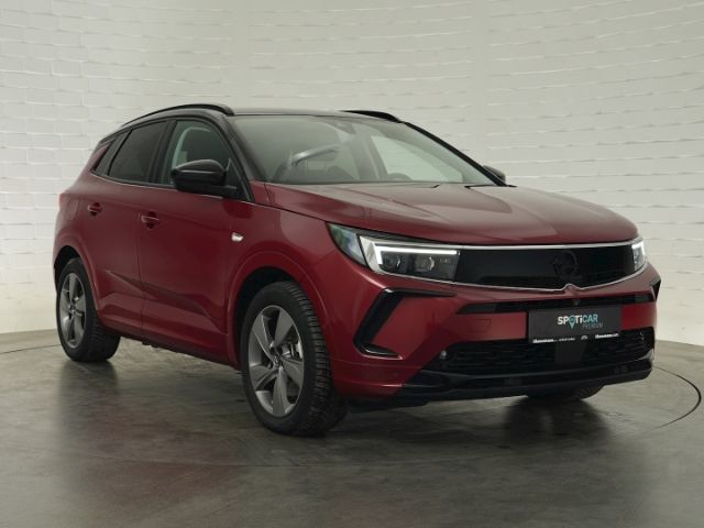 Grandland GSe 4X4 PHEV AT+NAVI+360 GRAD KAMERA+L