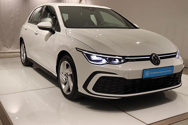 Golf GTE 1.4 TSI eHybrid ACC AHK KAMERA NAVI BT 