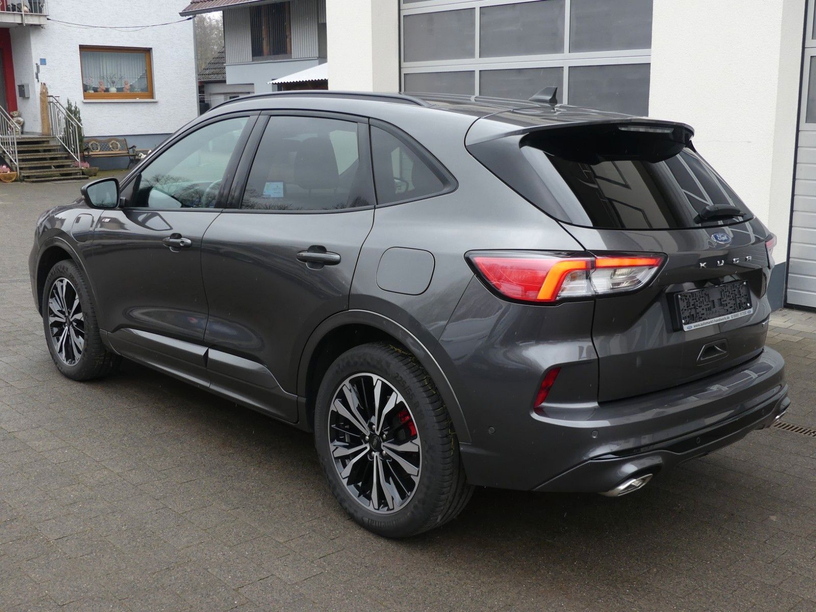 Fahrzeugabbildung Ford Kuga Plug-In Hybrid ST-Line X