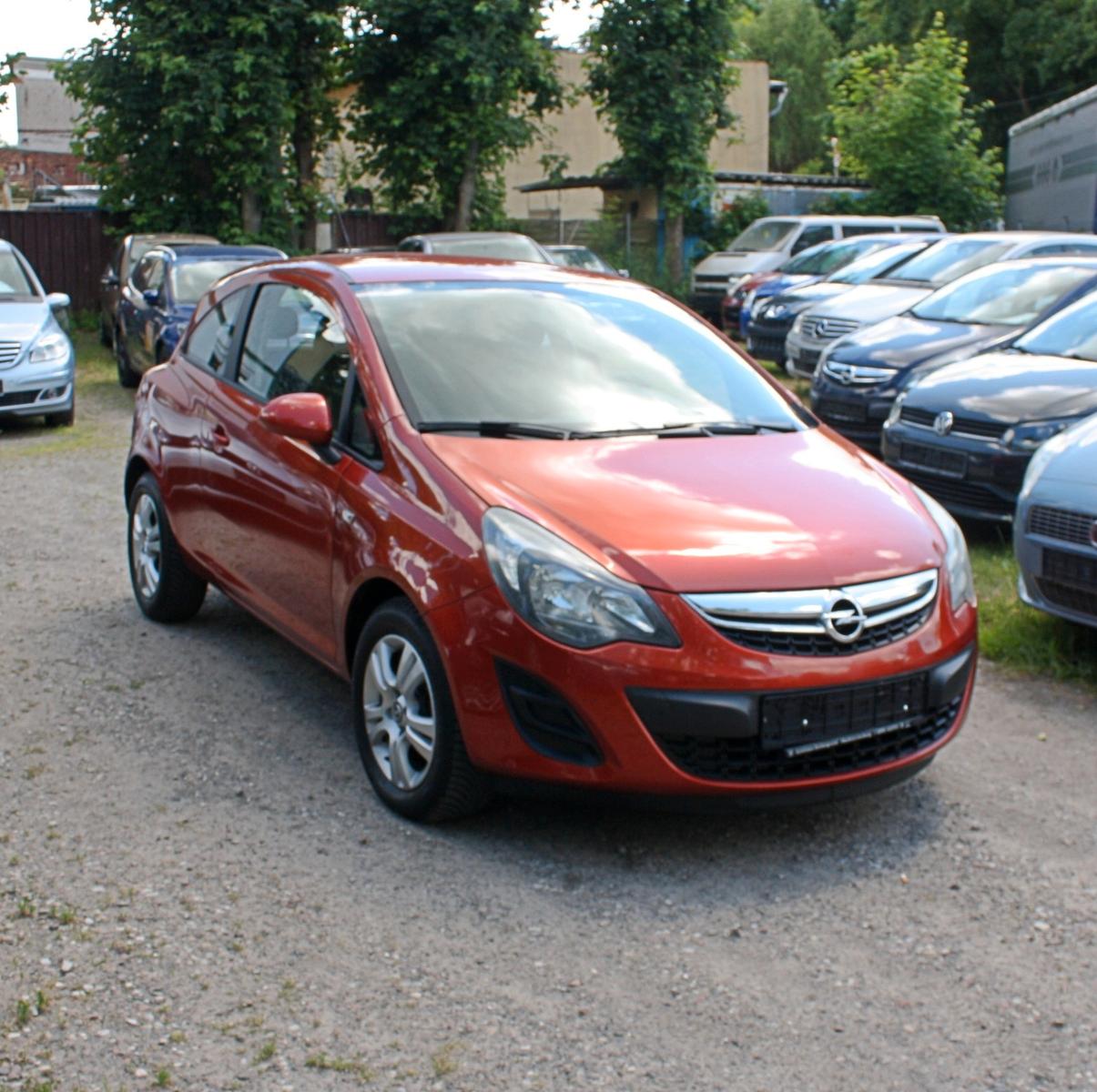 Opel Corsa D Active / Fahrradträger / TÜV/AU 06/2028
