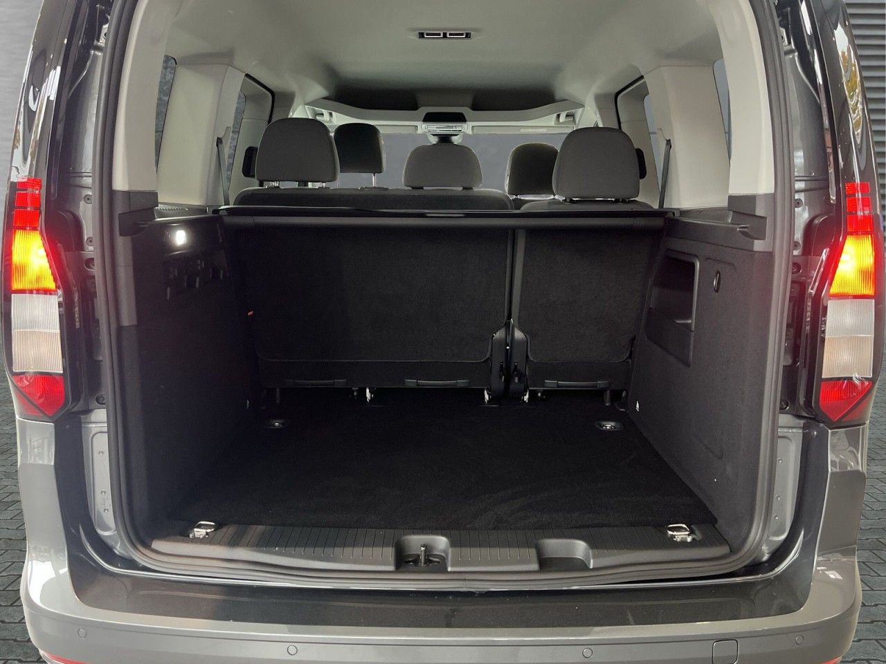 Volkswagen Caddy - Bild 6